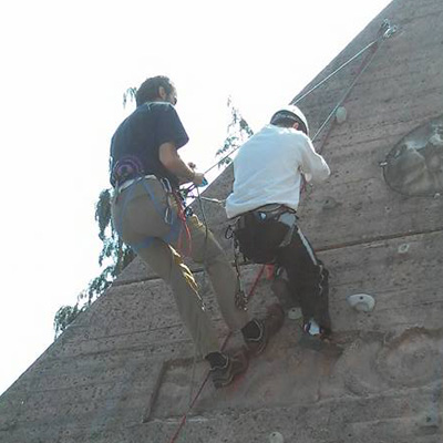 Attività di coordinazione motoria, corsi di arrampicata per disabili